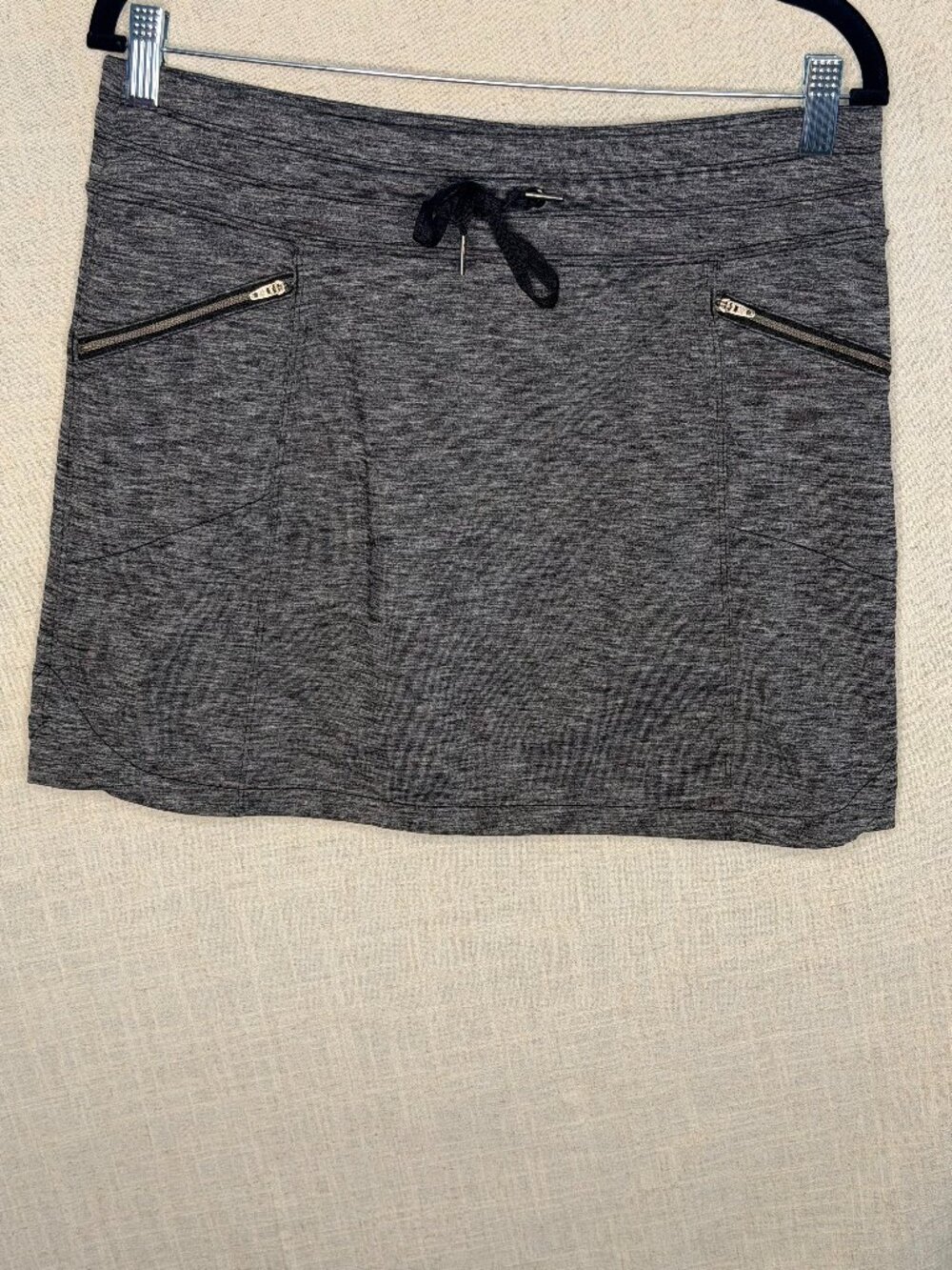 Athleta Gray Heather Skort Size M Zip Pockets Drawstring Athletic Golf Tennis